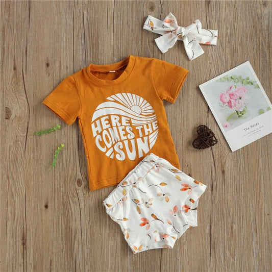 Baby Girls Brown T-Shirt Floral Shorts & Headband Set (Age 6m-24m) Brown